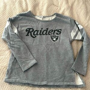 Raiders sweatshirt 🏈